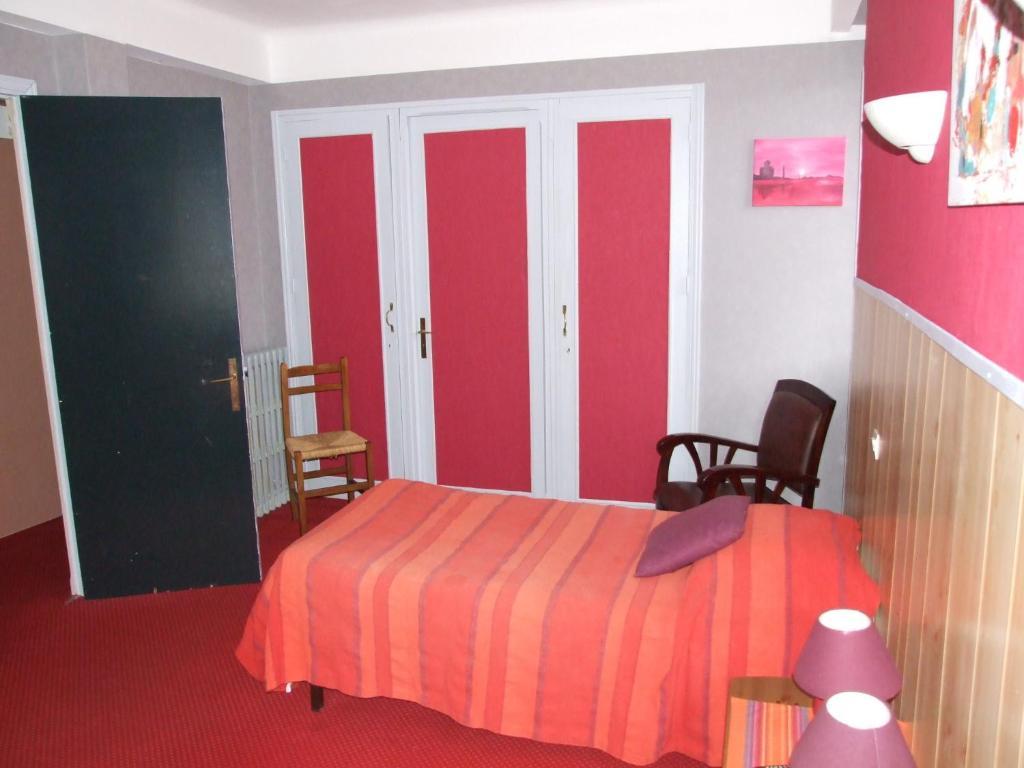 Hotel Du Val D'Aure Cadéac Habitación foto