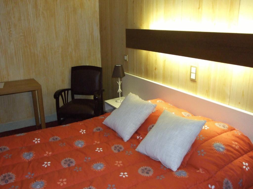 Hotel Du Val D'Aure Cadéac Habitación foto